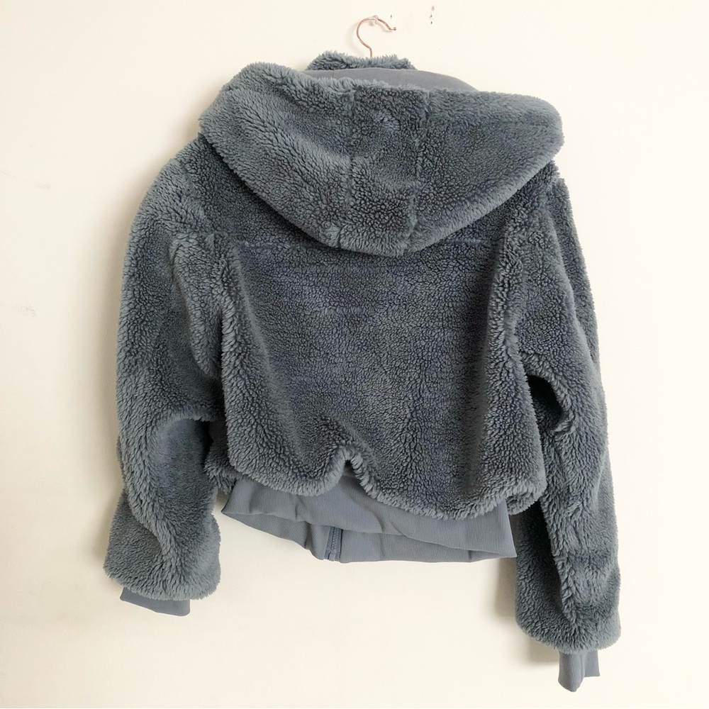Alo Yoga Foxy Sherpa Jacket Steel Blue M - Picture 11 of 14